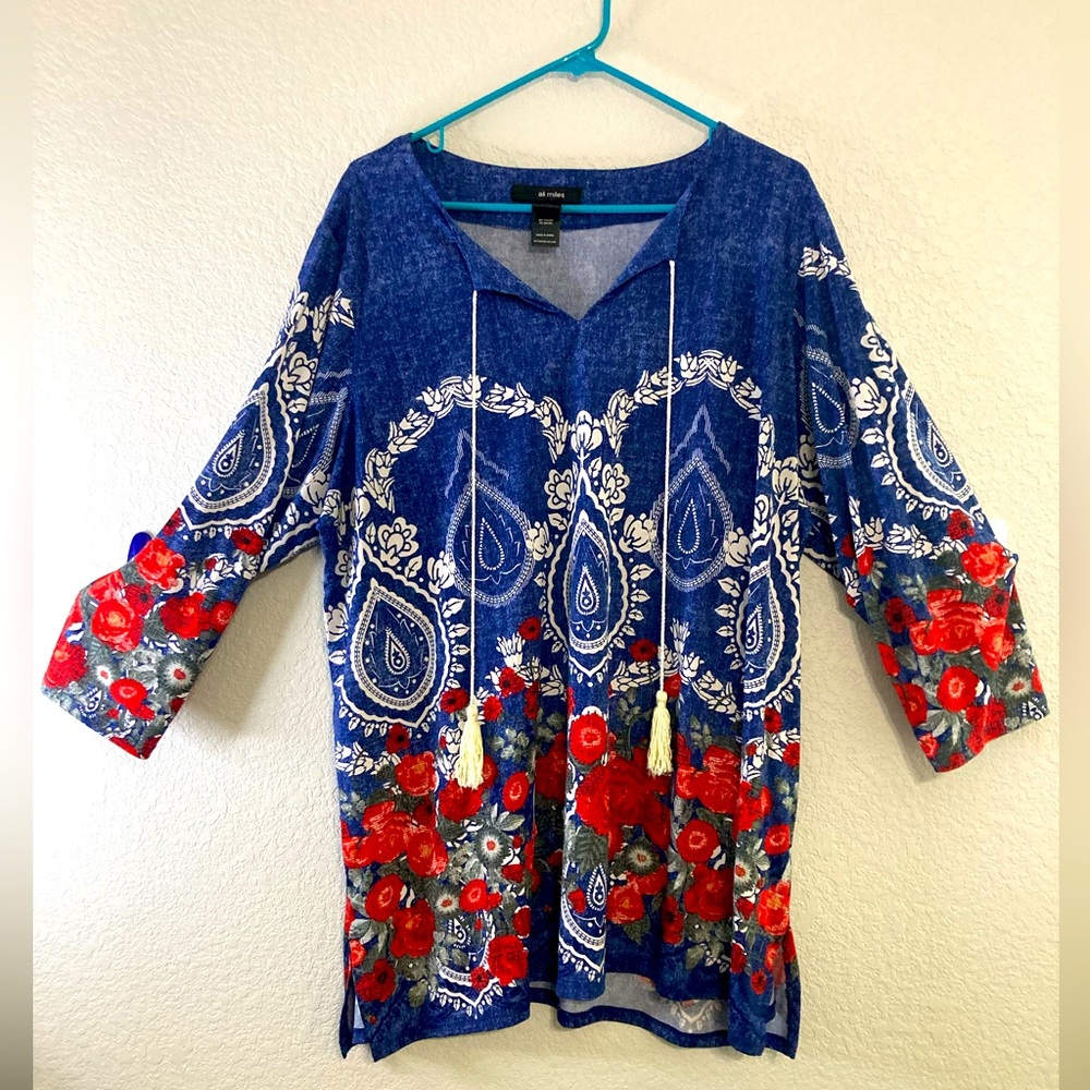 Ali Miles Blue/White Paisley with Red Rose Design Top
